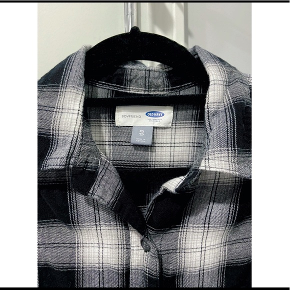 Boyfriend Plaid Tunic Button Up - Picture 3 of 5